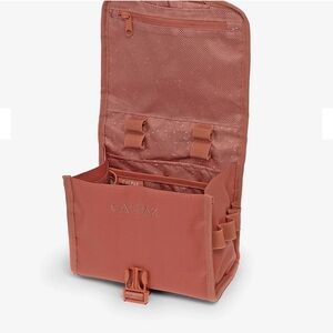 Stylish CALPAK Terra Hanging Toiletry Bag NWOT